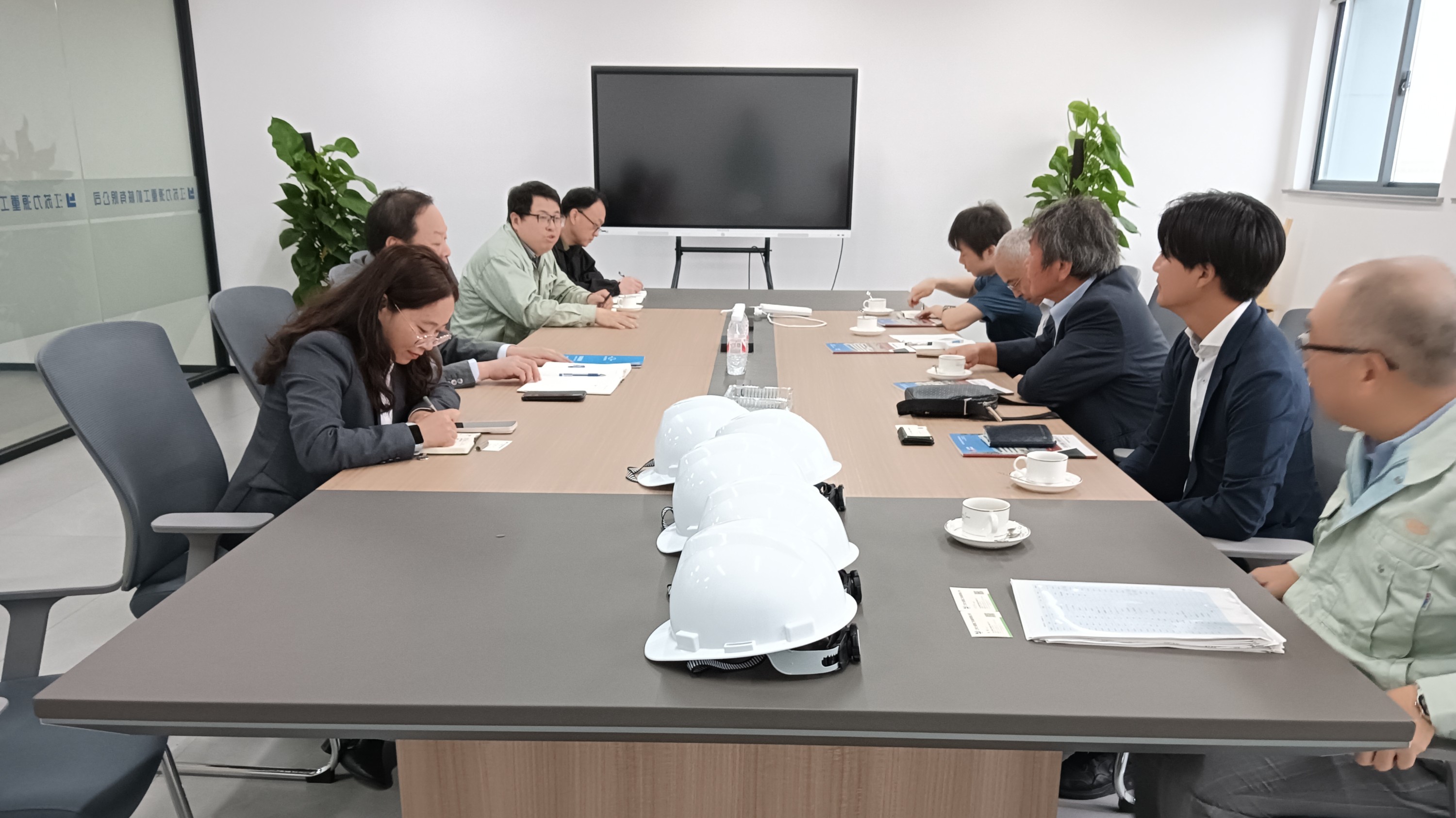 專注高品質(zhì)  發(fā)展國際化 — SKS社長一行 蒞臨工廠參觀指導(dǎo)交流紀(jì)實(shí)